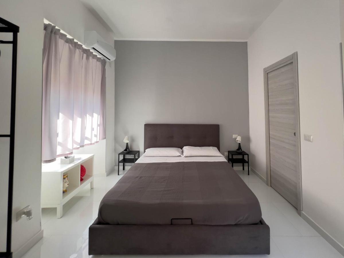 Casa Gale - House In Catania Center Apartment Екстериор снимка