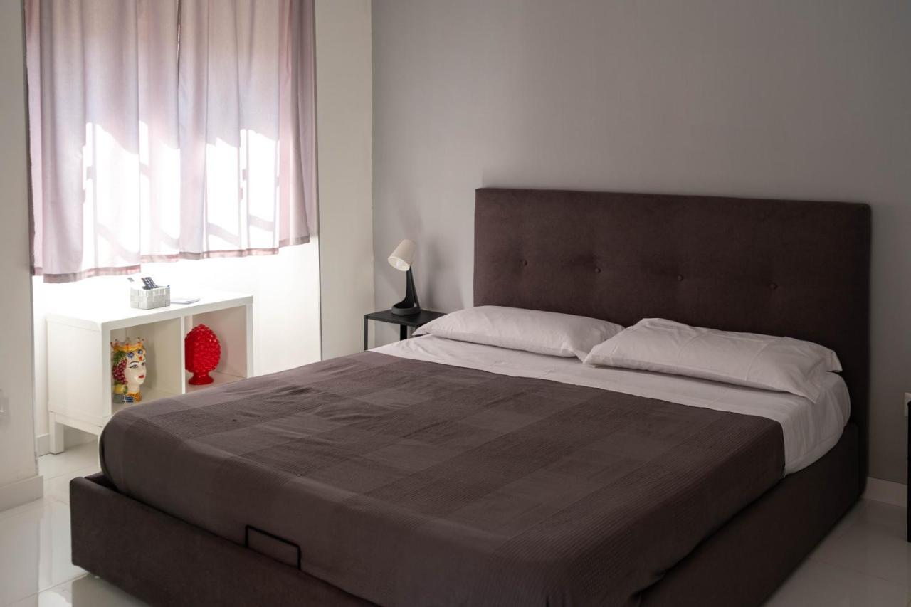 Casa Gale - House In Catania Center Apartment Екстериор снимка